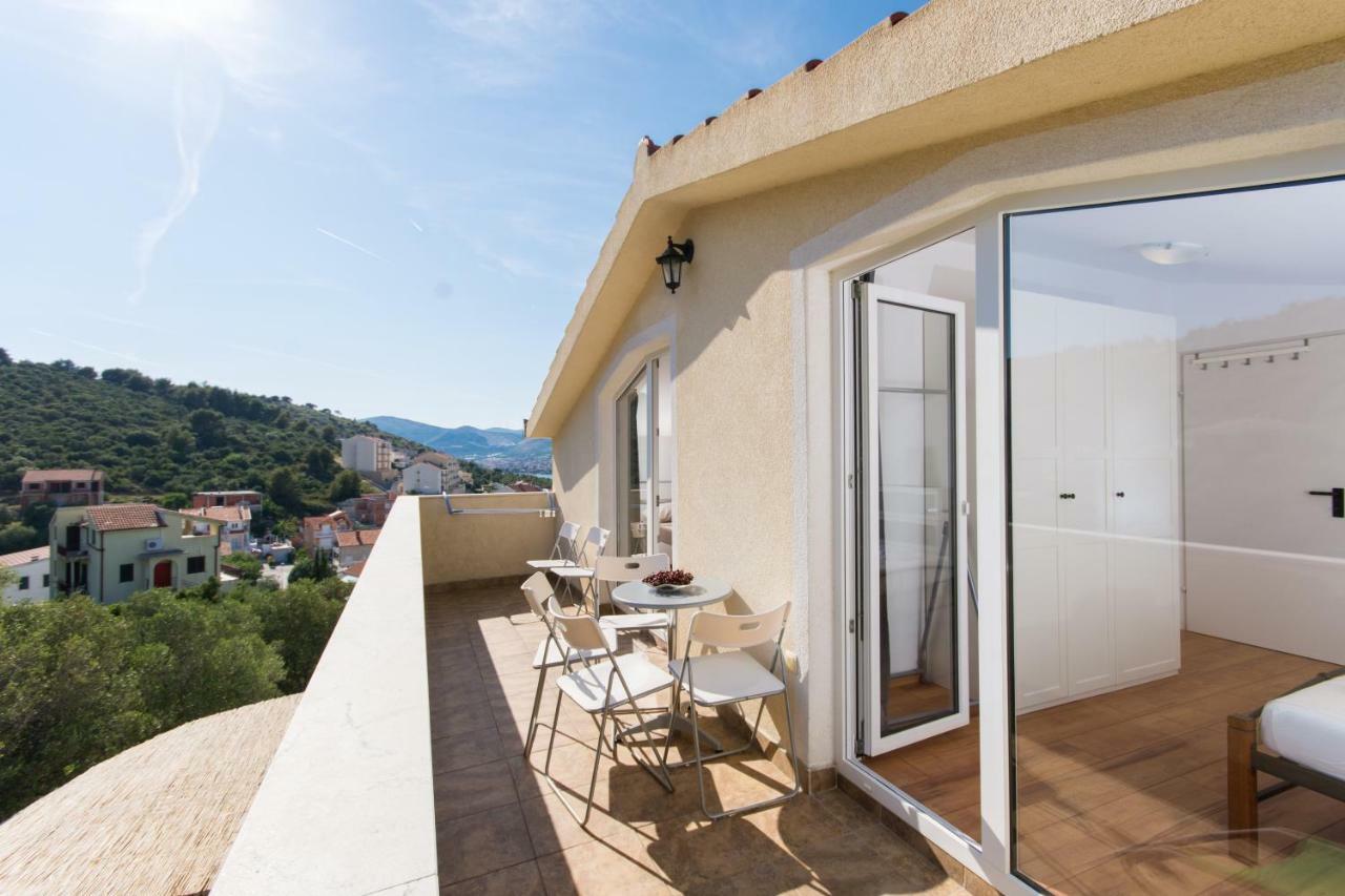 Apartments Bluesky Trogir Eksteriør bilde